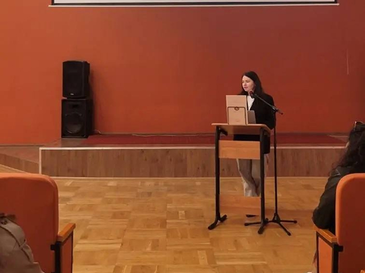 Родительское собрание «Профилактика конфликтов и травли среди подростков. Роль семьи в формировании безопасной среды» Родительское собрание «Профилактика конфликтов и травли среди подростков. Роль семьи в формировании безопасной среды»